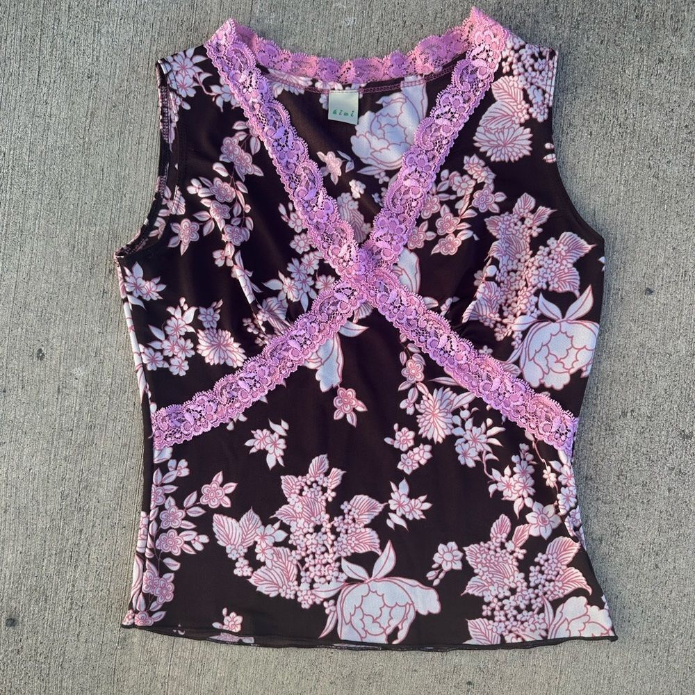 Vintage Y2K Floral Lace Top